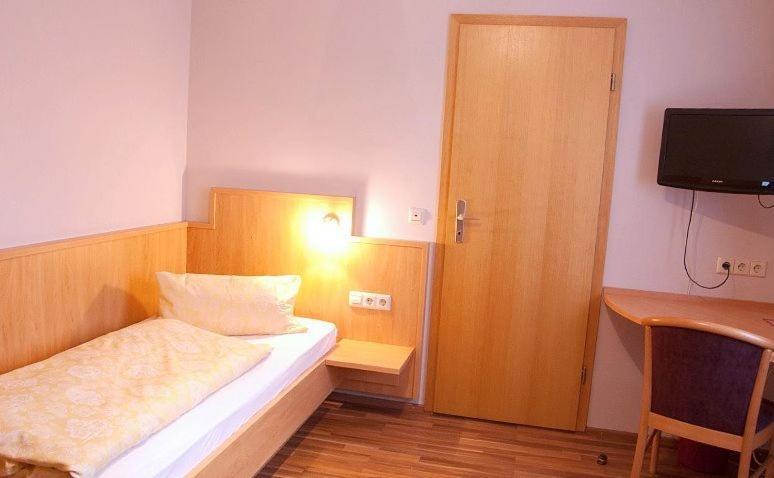 Hotel Restaurant Buergerstuben Altenstadt  Szoba fotó